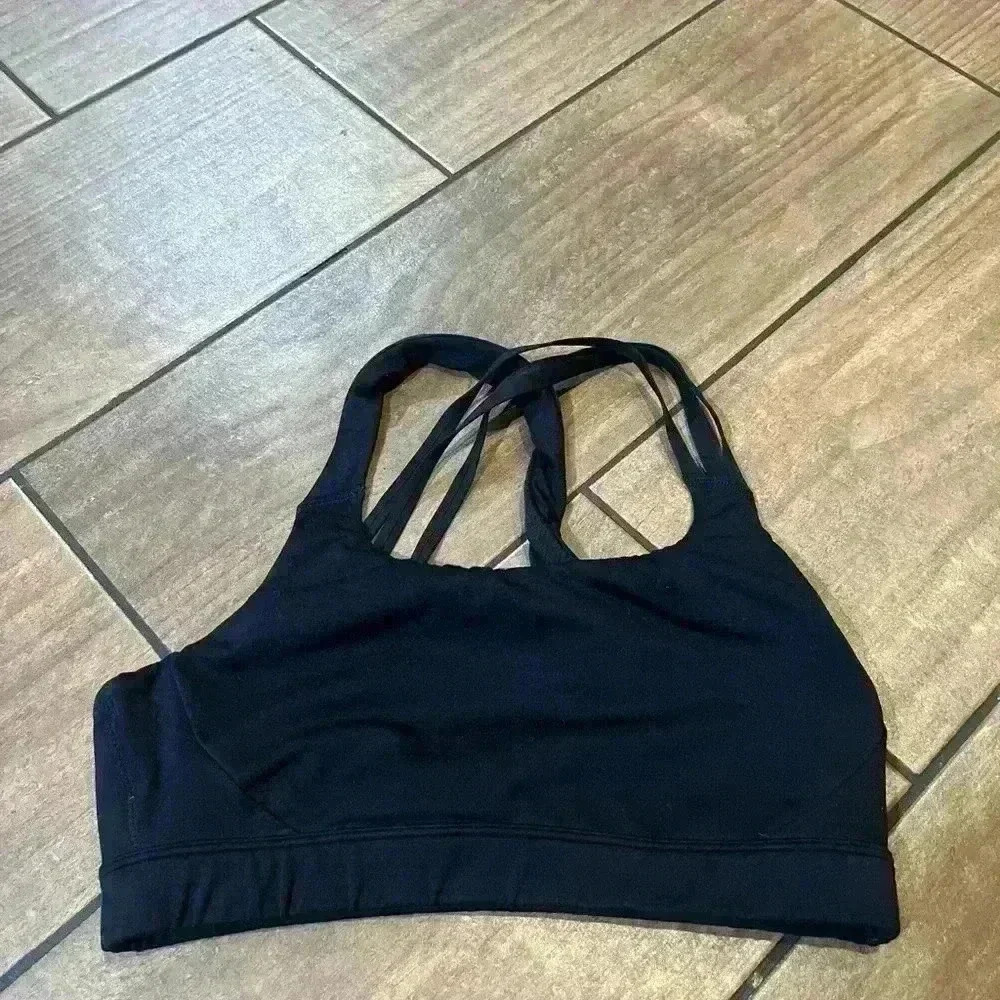 Athleta TRAIN FREE BRA A-C medium - Picture 3 of 5